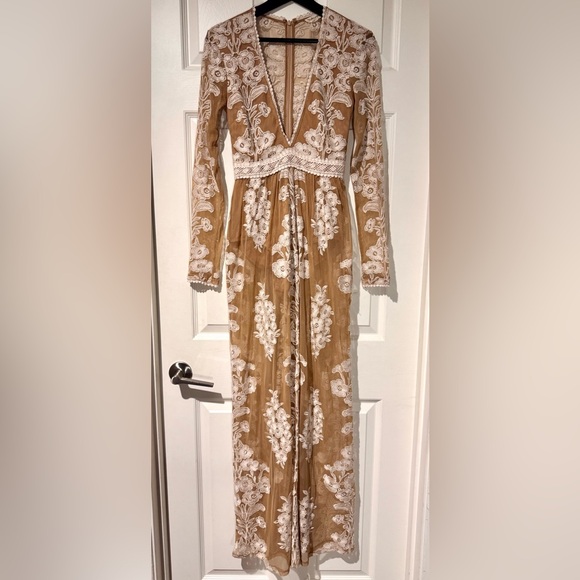 For Love And Lemons Dresses & Skirts - For Love and Lemons Temecula maxi dress